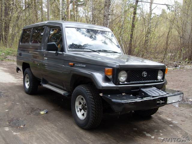 тойота 75 
