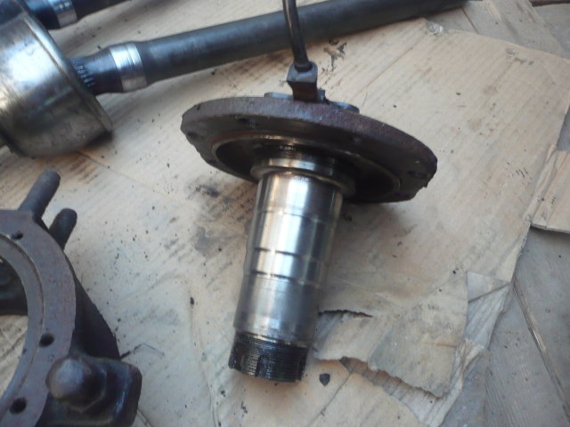 Подшипник игольчатый тойота сурф. Ступица задняя соболь 2217. 3302-3001013 кулак поворотный. Цапфа нп 02. Цапфа задняя гольф 4.