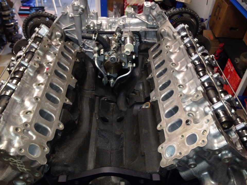 Стяжка gt-300ic. Саморез 5,0*90 конструкционные по дереву ( 100шт. Труба в сборе привода центральной щетки пум 69. Стяжка кабельная нейлоновая 3 х 200 мм белая ксс (уп 100 шт). 08 04 200.