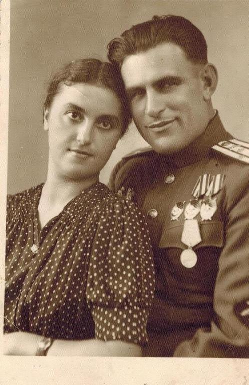 Дети василия сталина что с ними. Капитолина жена Василия Сталина. Екатерина Тимошенко дочь Маршала. Екатерина Тимошенко жена Василия Сталина. Василий Сталин жены