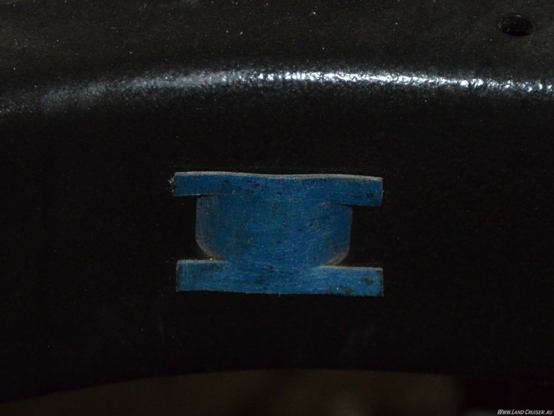 Оригинальная заглушка на раме