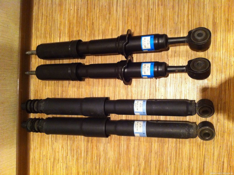 Tlc 100 передние гидроцилиндр. задний амортизатор тлк 105. Lx 470 передний гидравлический амортизатор. Tlc 100 задние амортизаторы. амортизаторы гидро тлк100 tok.