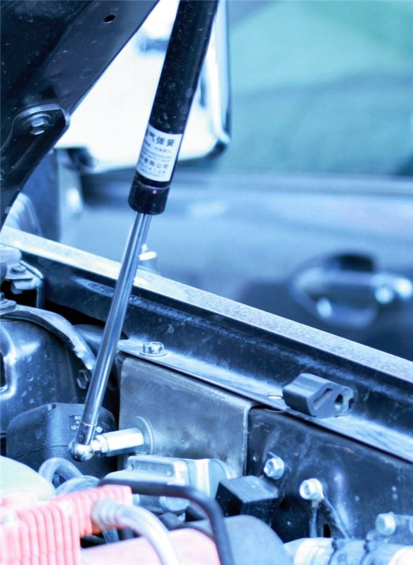 До упора я газ нажимаю