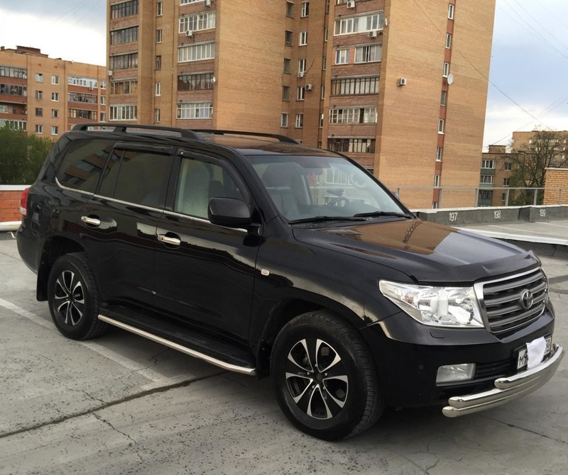 Toyota Land Cruiser 200 2008
