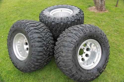 Куплю 33 шины. Шины 33 х13.5 r20. Колёса 31 10.5 r15 вездеход. Baja MTZ 38 15.5 r20. Mickey Thompson r12.