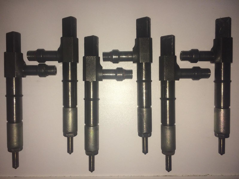 Dlla145p684. Подтекает форсунка 1кз. Форсунки 1hd fte. Форсунка 23600-19125. Тойота текут форсунки.