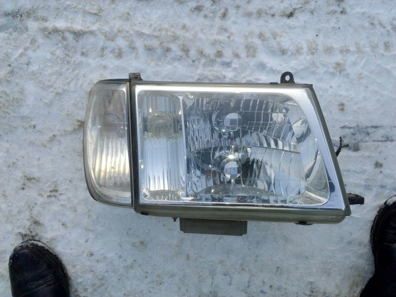 Лампочки тлк 100. Оптика на тлк 100. Лед фары тлк 100. Лампочки тлк 100. Лампочки тлк 100.