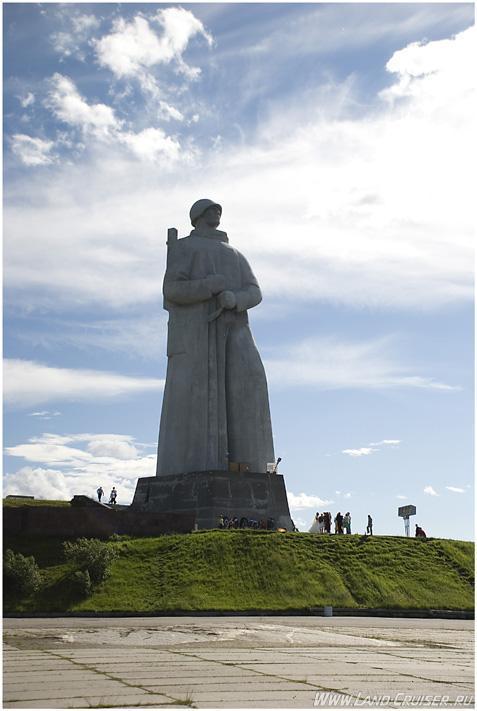 Памятник алеша нарисовать