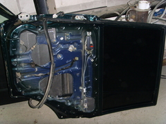 Двери --задняя левая и задняя правая