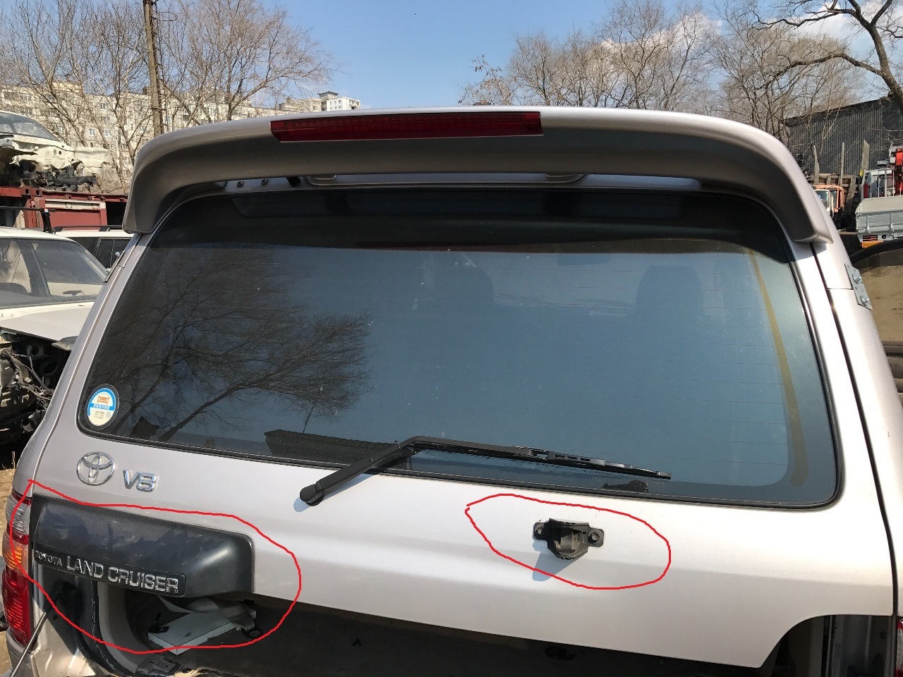 дверь багажника ленд крузер 80. задняя дверь тойота lc 100. задняя крышка toyota land cruiser 100. двери багажника тойота ленд крузер 100. двери багажника ленд крузер 100.