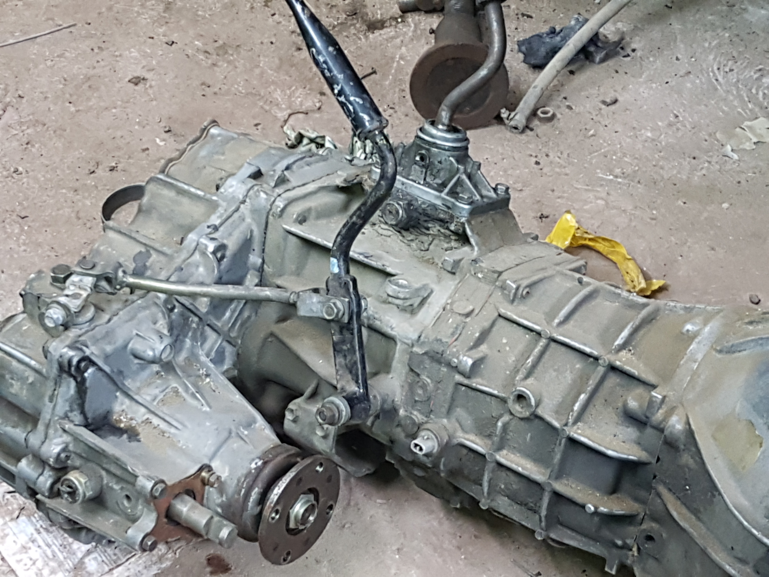 Акпп прадо. Prado 120 2.7 АКПП. Сапун раздатки Прадо 120. АКПП Прадо 150 2.7. Сапун раздатки Прадо 150.