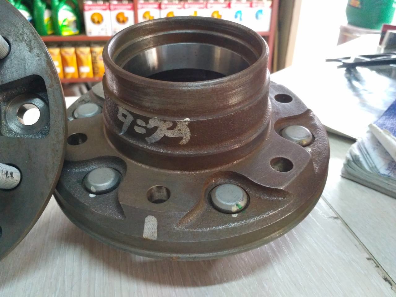 ступица тлк 80. ступица тлк 80. ступица тойота ленд крузер 80. Land cruiser 105 ступица. Tlc 100 передняя ступица.