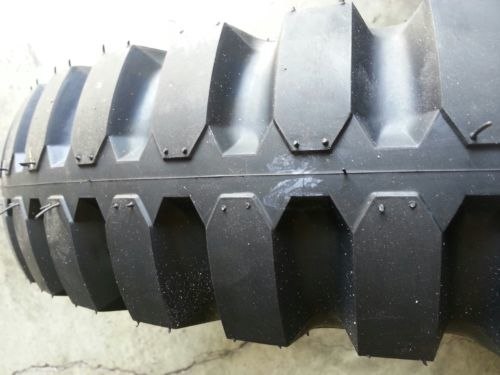 И большие Firestone NDT смотрятся бодро. 
