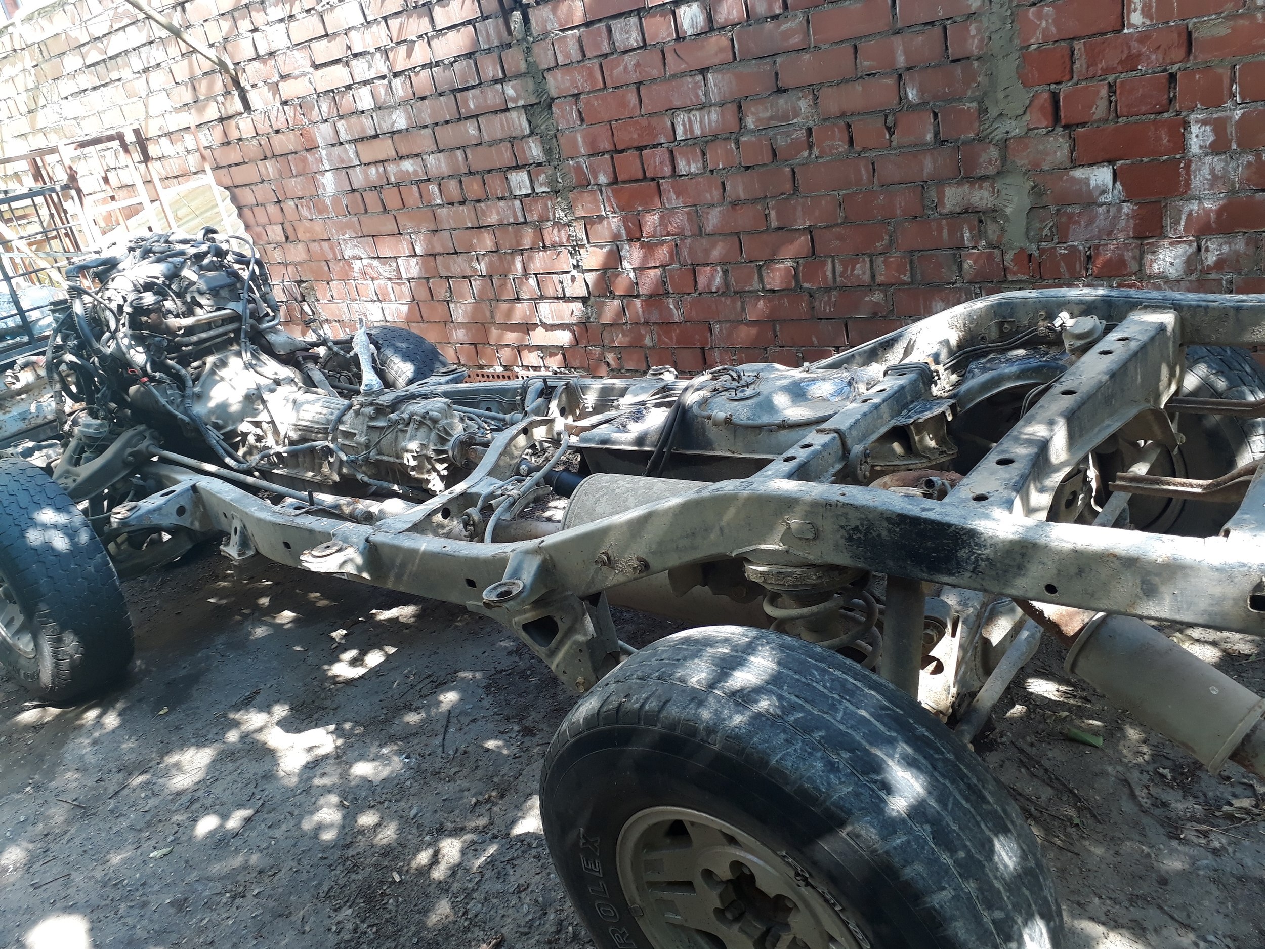 Кузов кз. Рама Тойота Сурф 185. Рама Тойота Сурф 130. Рама на Сурф 185 кузов. Сурф рама без кузова.