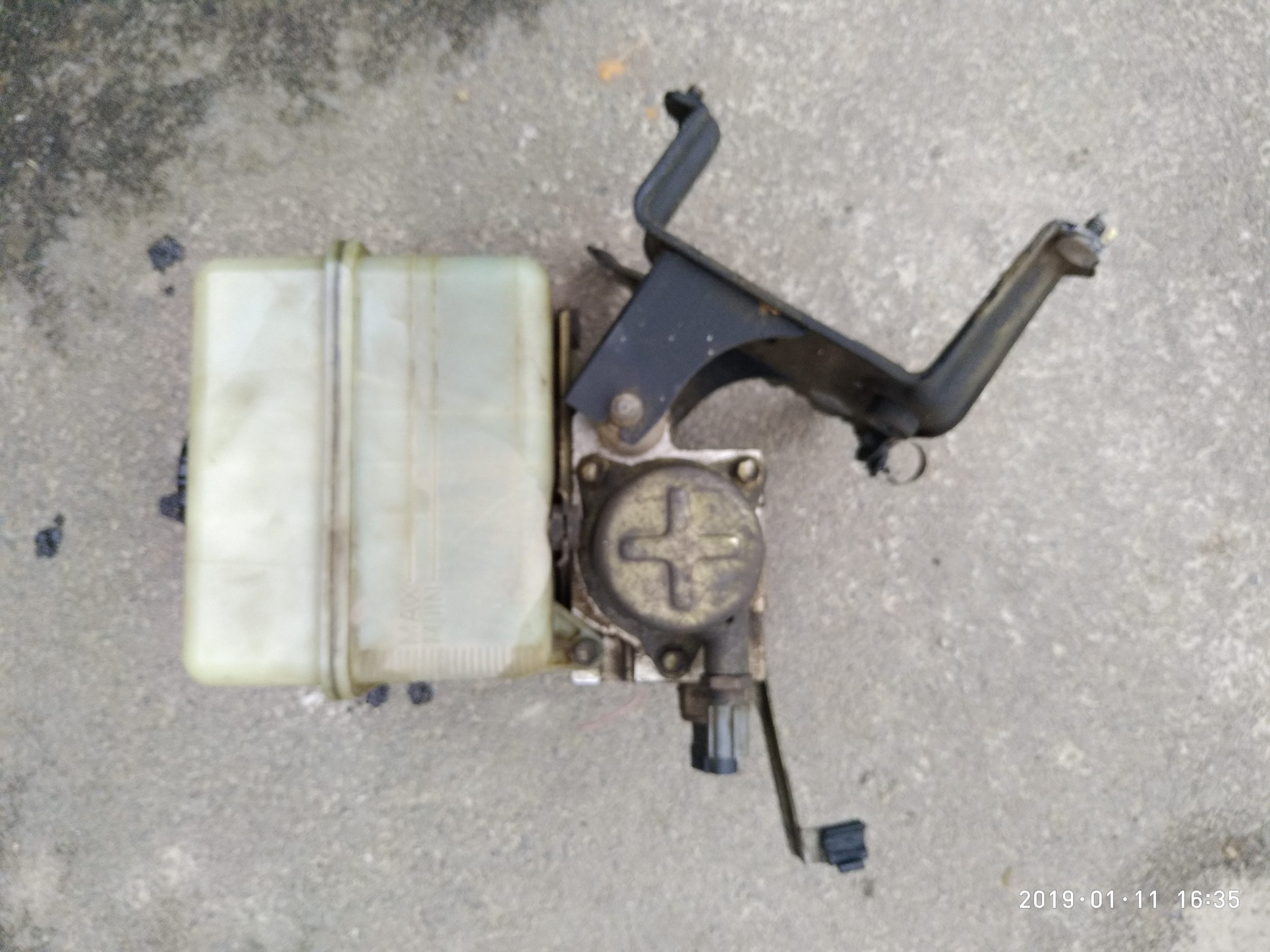 Насос гидроподвески лексус 570