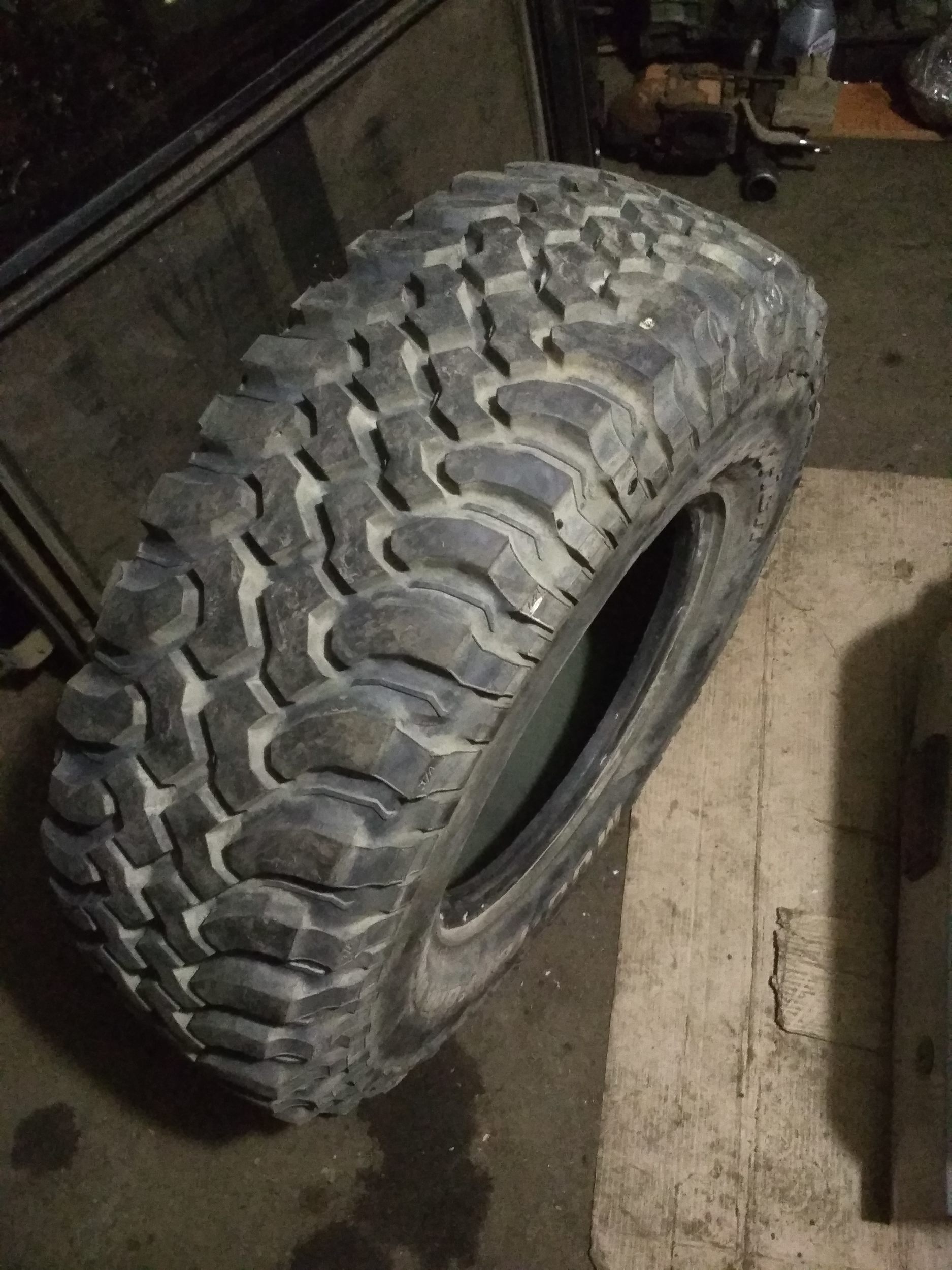 Резина BF Goodrich Radial MT 285/75 R16 и Резина﻿ BF Goodrich Mud ...