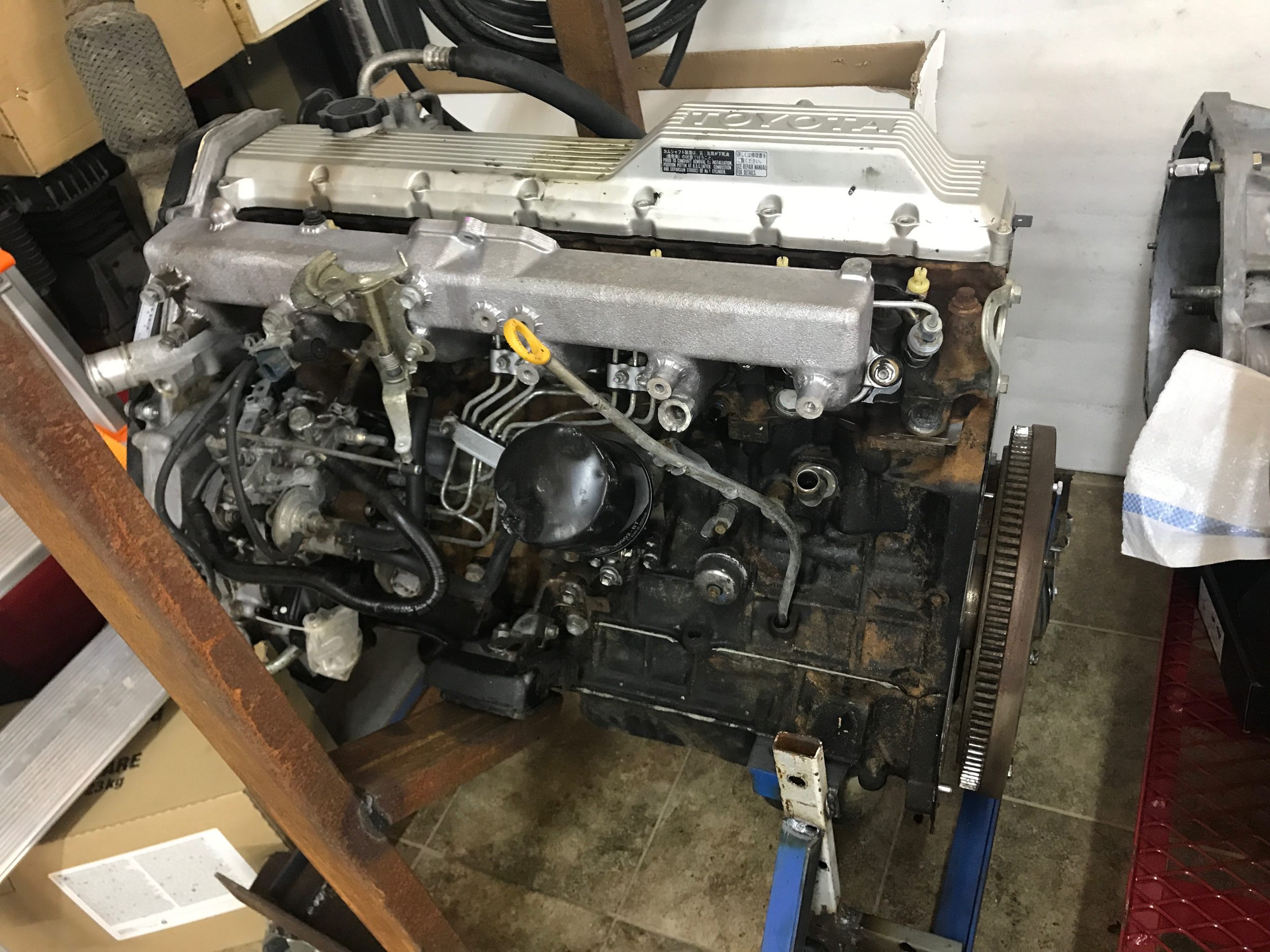 4.2 дизель. Toyota 4.2 Diesel. 4.2 1hz. Мотор 1hz 4.2. Дизель 2.2 g8t740.