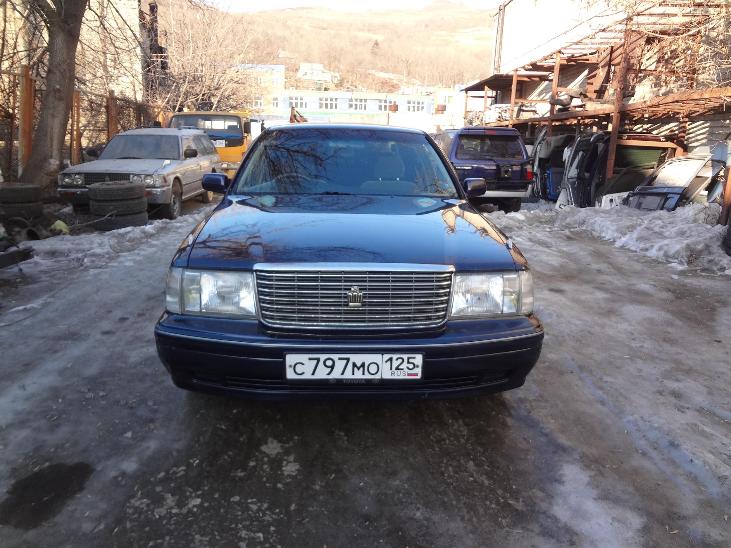toyota crown с левым рулем