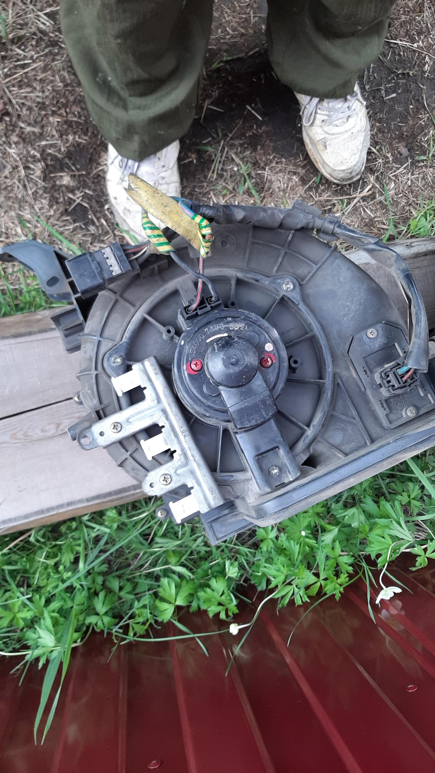 печка тлк 105. печка тлк 100. радиатор отопителя tlc 100. блок отопителя tlc 100. испаритель кондиционера тойота ленд крузер 100.