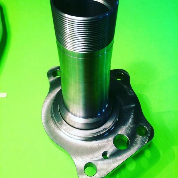 fj80_spindle_billet.jpg.225ccda770bc41ffa8e3b564c6e97ad4.jpg