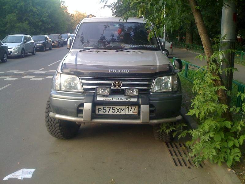 Toyota Land Cruiser 120 кенгурятник