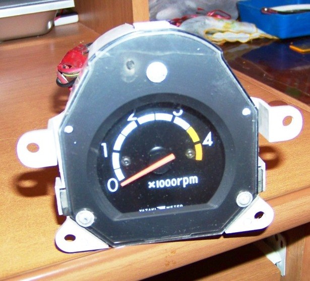 Тахометр t100 EFI